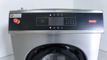tweedehands-professionele-industriële-wasmachine-8-kg-lavamac-af-80-bediening