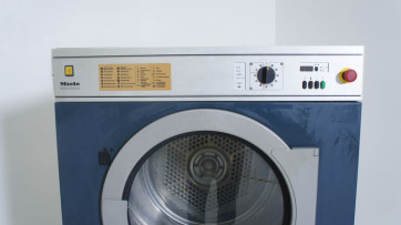 tweedehands-professionele-industriële-droger-10-kg-miele-t6251g-voorkant