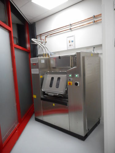 vuile_zijde_wasserij_1